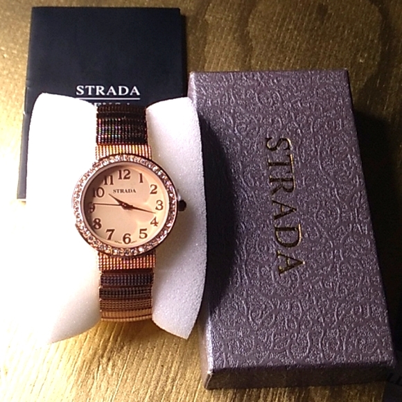 Austrian Crystal Embellished Bracelet Watch Rose Gold Plated Certified - Picture 12 of 15